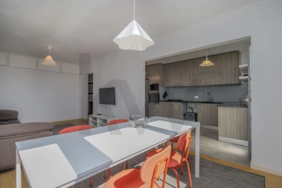 Apartamento T3 para Arrendamento em Santo Andre