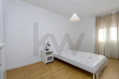 Apartamento T3 para Arrendamento em Santo Andre