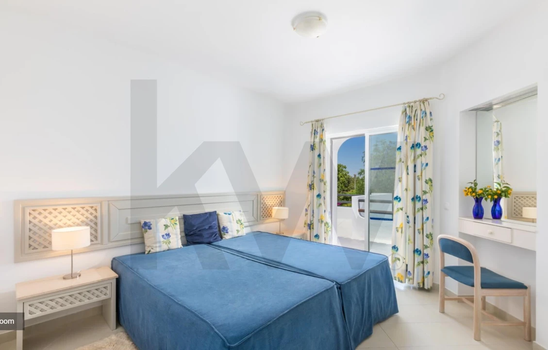 Apartamento T1 para Venda em Albufeira e Olhos de Água Foto 2