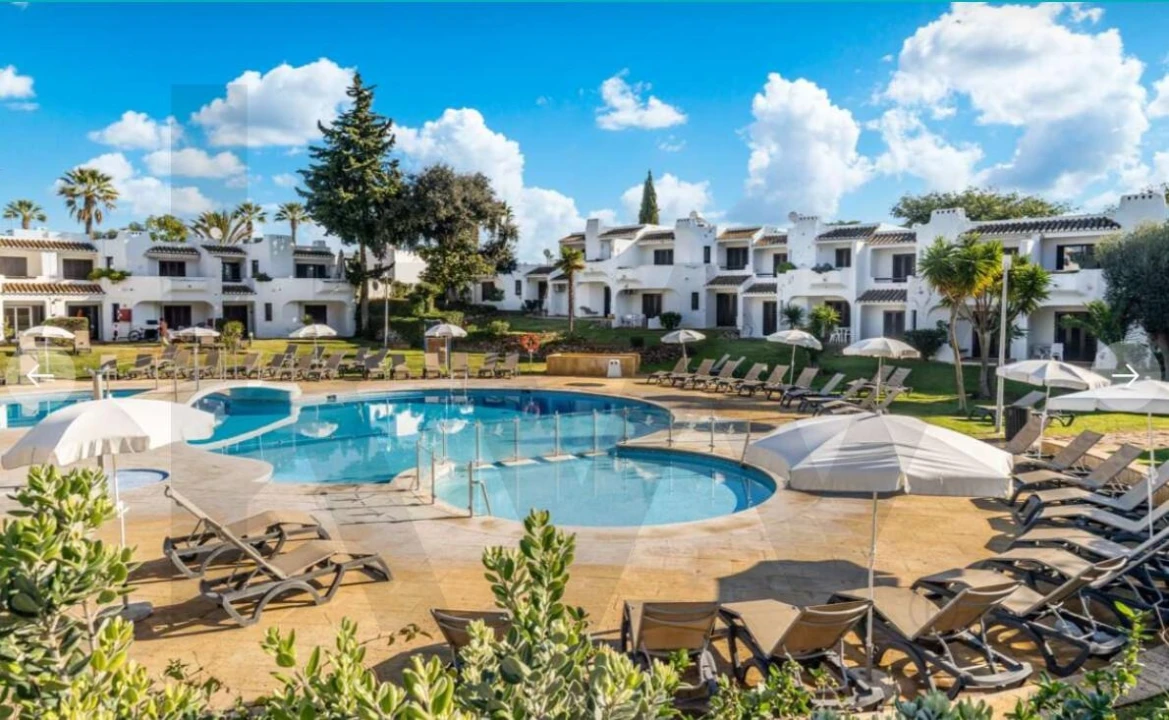 Apartamento T1 para Venda em Albufeira e Olhos de Água Foto 1