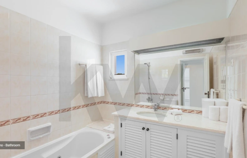 Apartamento T1 para Venda em Albufeira e Olhos de Água Foto 5