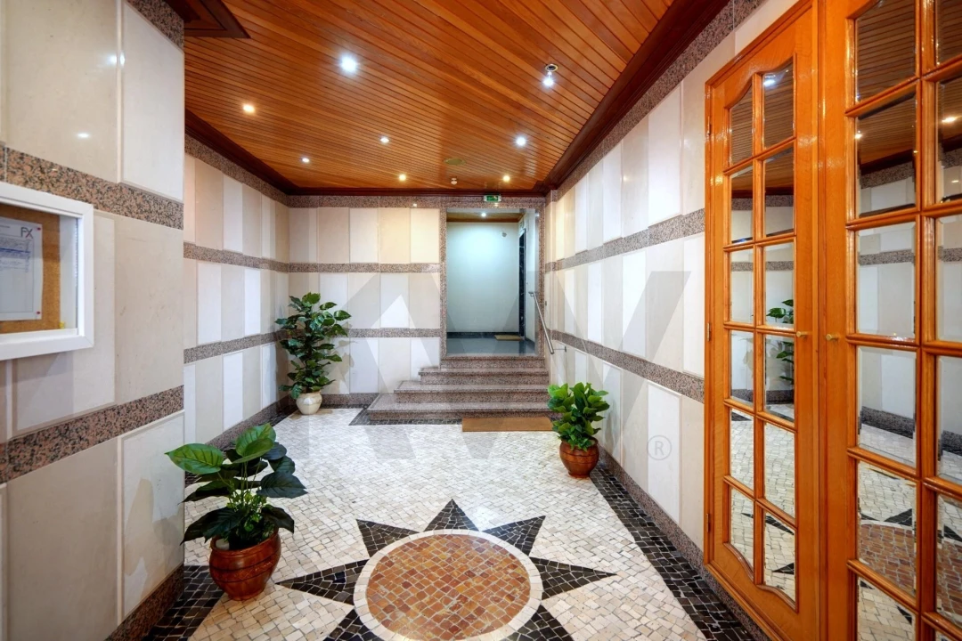Apartamento T2 para Venda em Algueirão-Mem Martins Foto 19