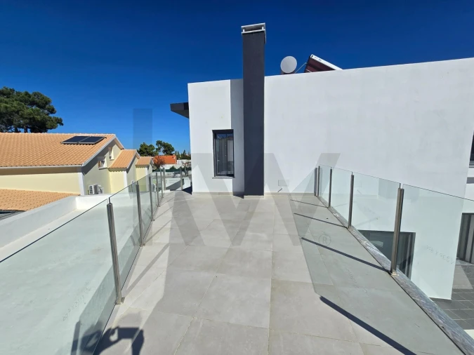Moradia T5 para Venda em Azeitão (São Lourenço e São Simão) Foto 49