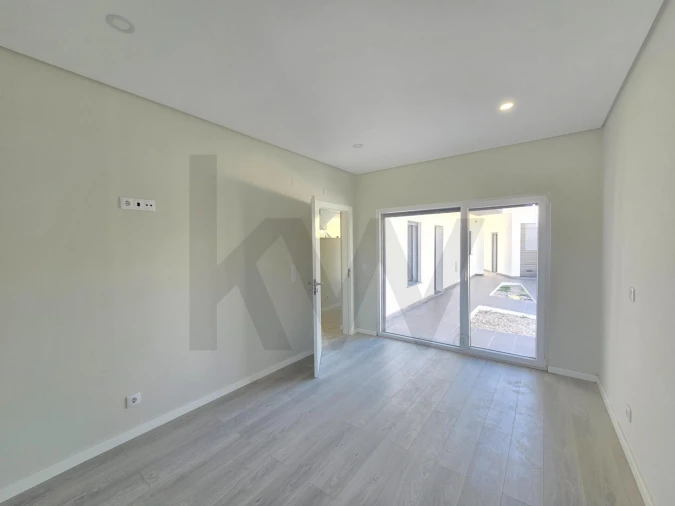 Moradia T5 para Venda em Azeitão (São Lourenço e São Simão) Foto 25