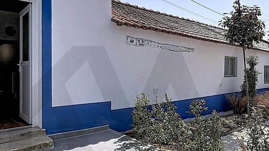 Moradia T1 para Arrendamento em Santa Maria e São Miguel, São Martinho, São Pedro Penaferrim
