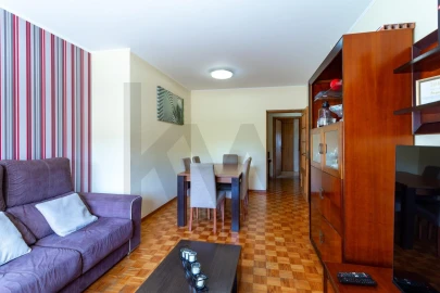 Apartamento T3 para Venda em Caparica e Trafaria