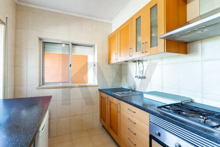 Apartamento T3 para Venda em Caparica e Trafaria Foto 5