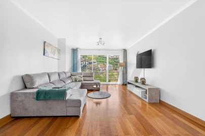 Apartamento T3 para Venda em Camara de Lobos