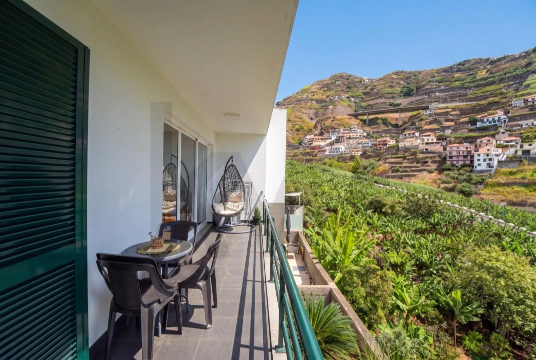 Apartamento T3 para Venda em Camara de Lobos Foto 5