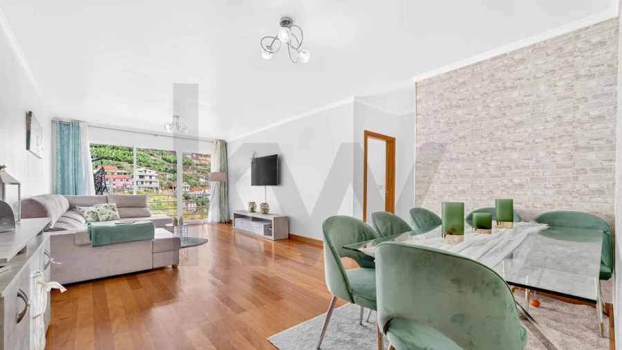 Apartamento T3 para Venda em Camara de Lobos