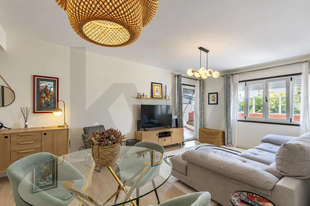 Apartamento T2 para Venda em Caniço Foto 4