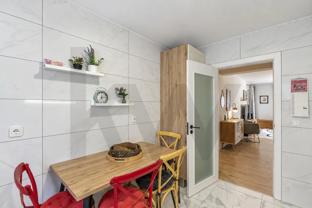 Apartamento T2 para Venda em Caniço Foto 13