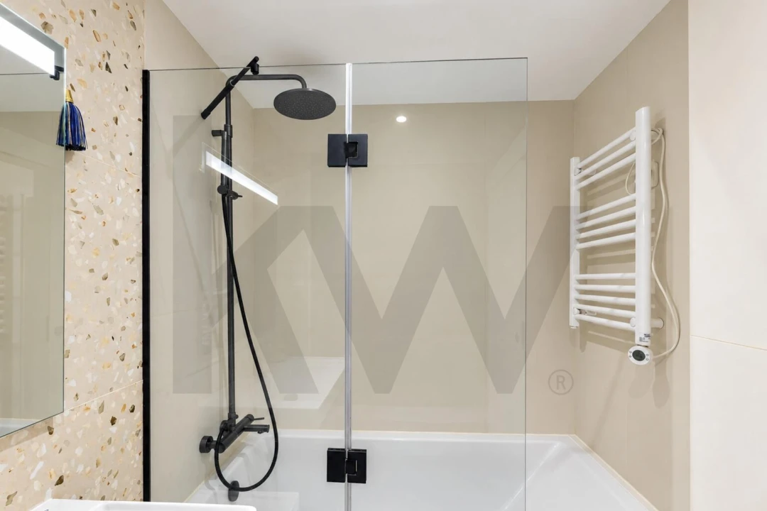Apartamento T2 para Venda em Caniço Foto 10
