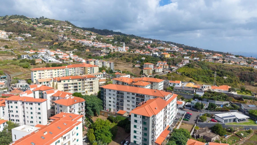 Apartamento T2 para Venda em Caniço Foto 38