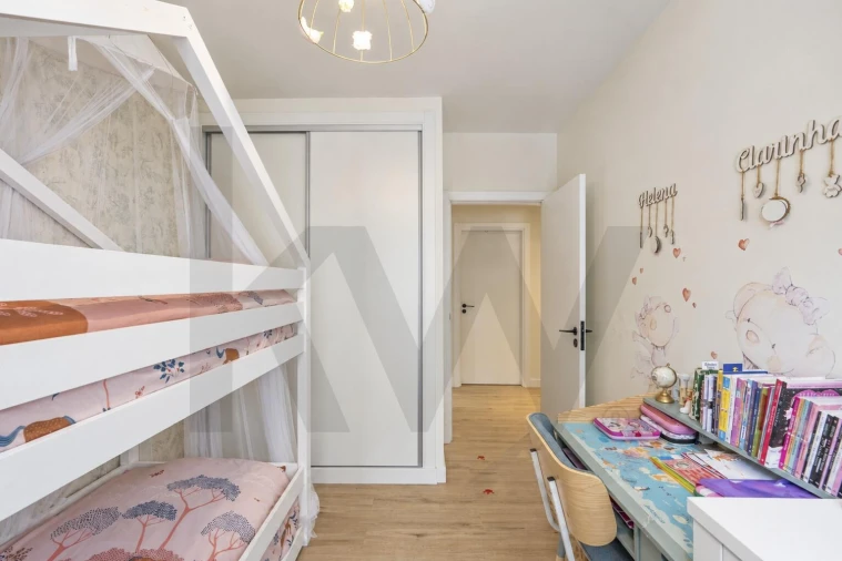 Apartamento T2 para Venda em Caniço Foto 16