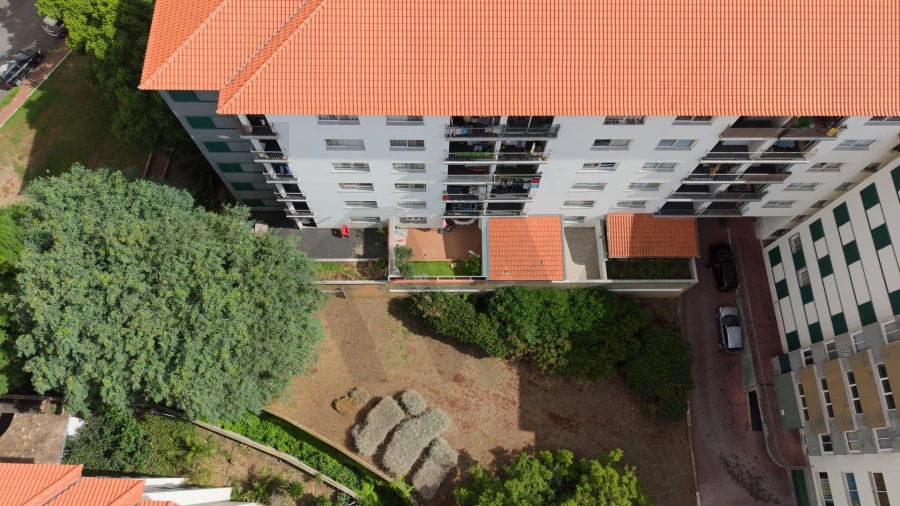 Apartamento T2 para Venda em Caniço Foto 41