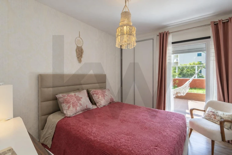 Apartamento T2 para Venda em Caniço Foto 21