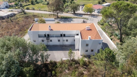 Moradia T8 para Venda em Vila Nova do Ceira