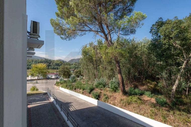 Moradia T8 para Venda em Vila Nova do Ceira Foto 40