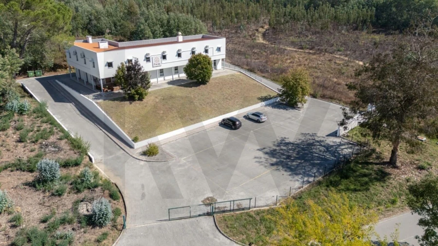 Moradia T8 para Venda em Vila Nova do Ceira Foto 43