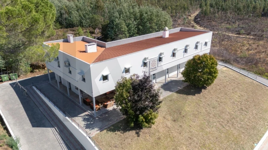 Moradia T8 para Venda em Vila Nova do Ceira