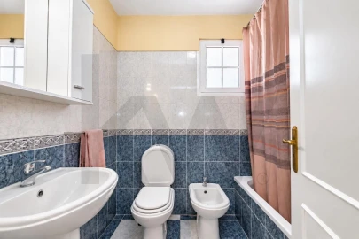 Apartamento T2 para Venda em Santa Cruz