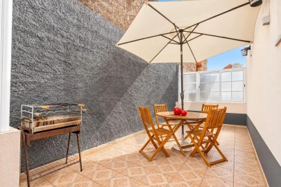 Apartamento T2 para Venda em Santa Cruz
