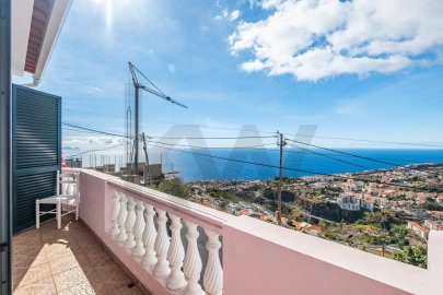 Apartamento T2 para Venda em Santa Cruz