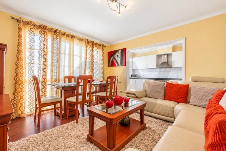 Apartamento T2 para Venda em Santa Cruz Foto 4