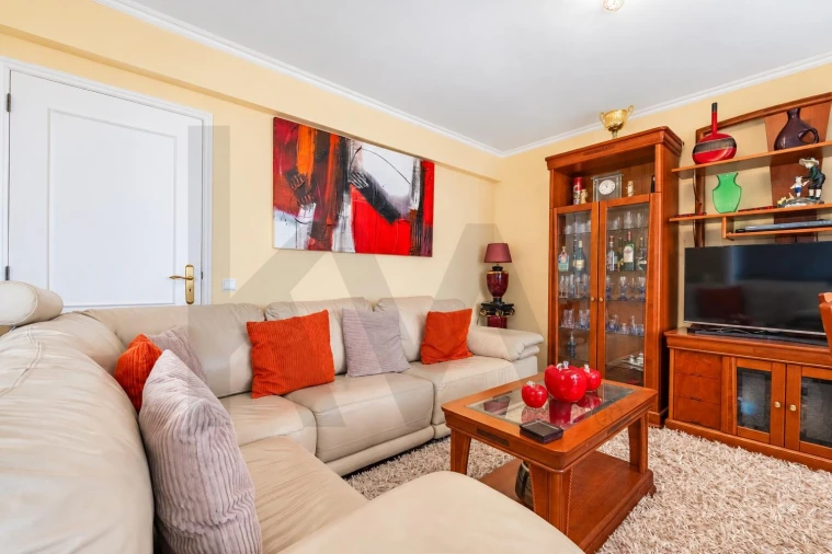 Apartamento T2 para Venda em Santa Cruz Foto 5