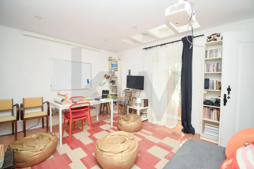 Moradia T5 para Venda em Benfica Foto 15