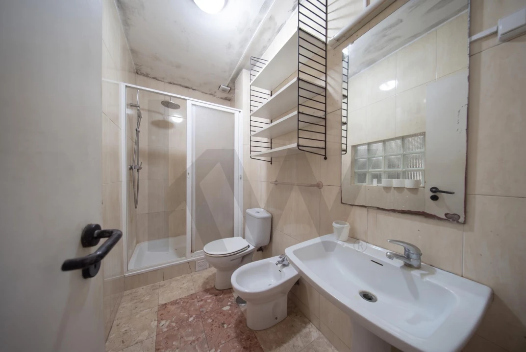 Apartamento T3 para Venda em Arroios Foto 23