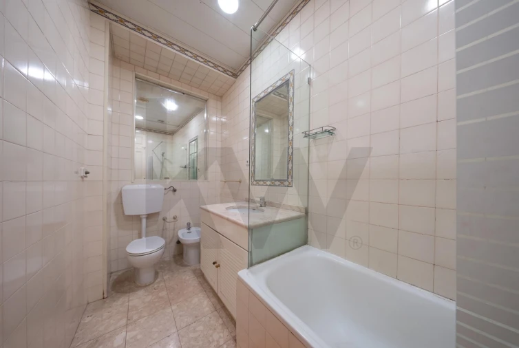Apartamento T3 para Venda em Arroios Foto 7