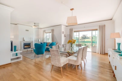 Apartamento T3 para Arrendamento em Alcabideche