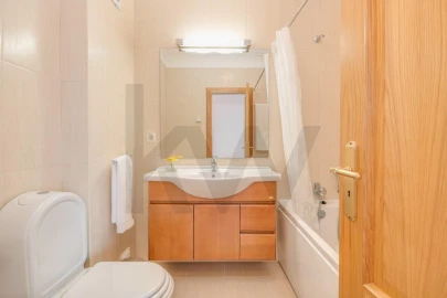 Apartamento T3 para Arrendamento em Alcabideche