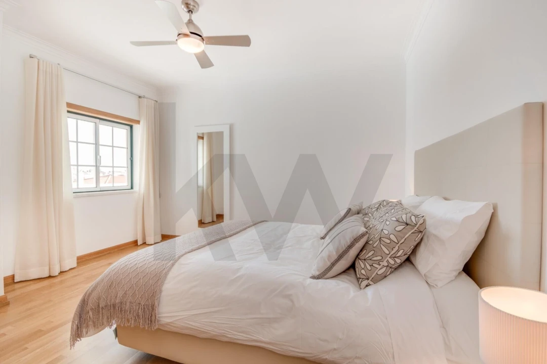 Apartamento T3 para Arrendamento em Alcabideche Foto 4