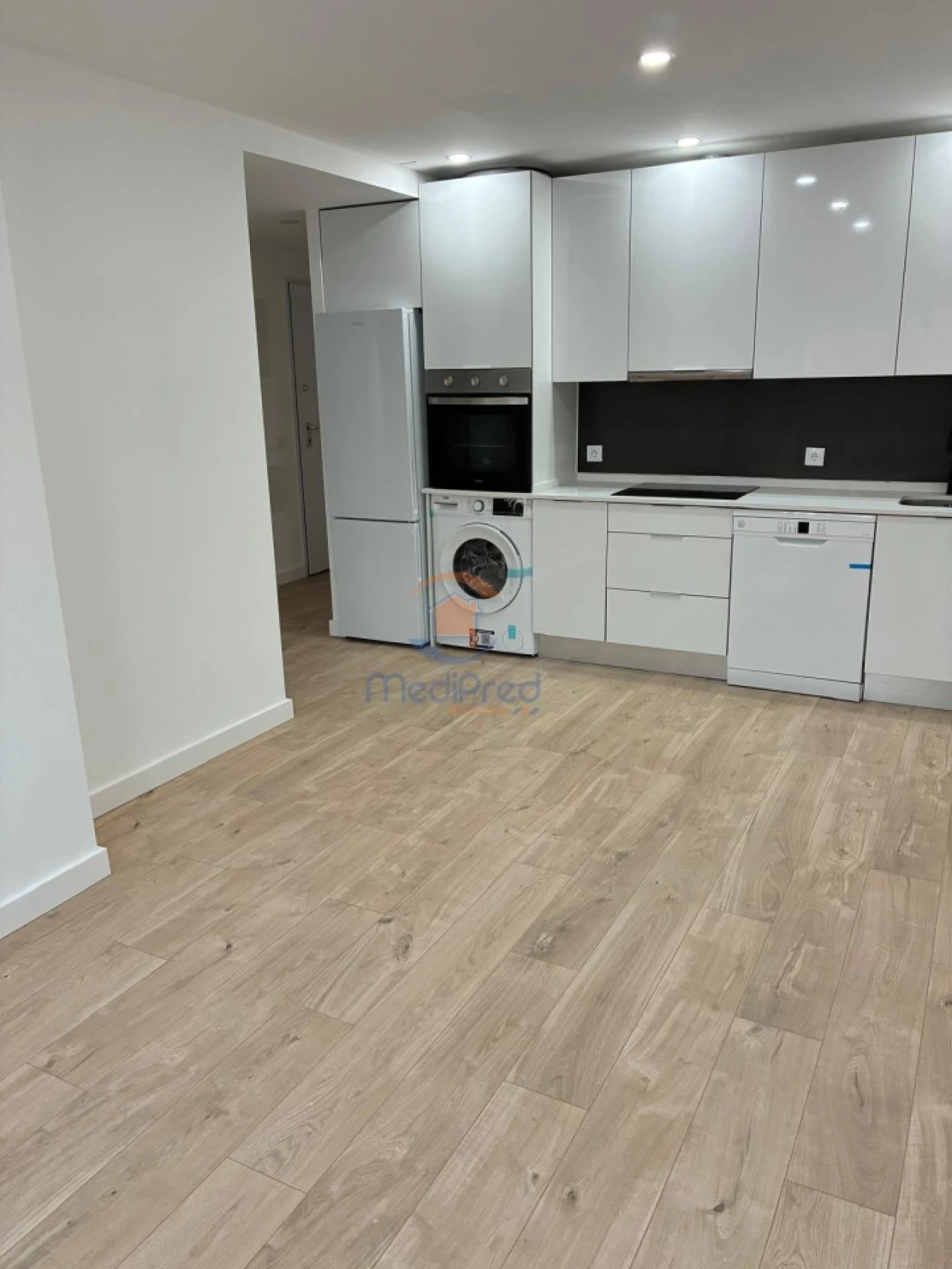 Apartamento T3 para Venda em Odivelas Foto 5