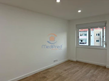 Apartamento T3 para Venda em Odivelas
