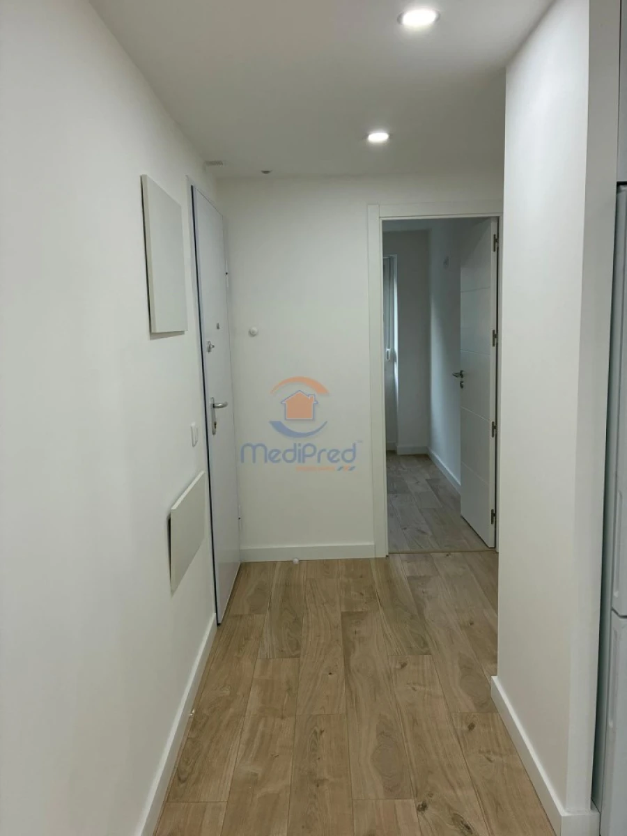 Apartamento T3 para Venda em Odivelas Foto 9