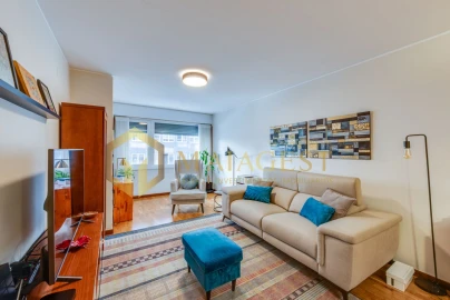 Apartamento T2 para Venda em Santa Marinha e São Pedro da Afurada