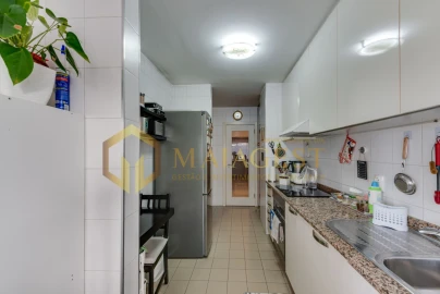 Apartamento T2 para Venda em Santa Marinha e São Pedro da Afurada