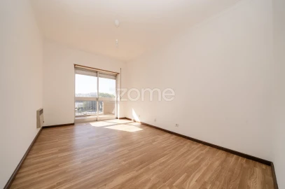 Apartamento T3 para Venda em São Vitor (Braga)