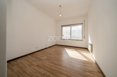 Apartamento T3 para Venda em São Vitor (Braga)