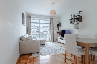 Apartamento T3 para Venda em Cedofeita, Santo Ildefonso, Sé, Miragaia, São Nicolau e Vitória