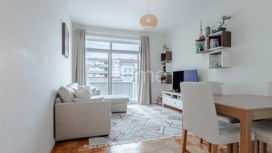 Apartamento T3 para Venda em Cedofeita, Santo Ildefonso, Sé, Miragaia, São Nicolau e Vitória