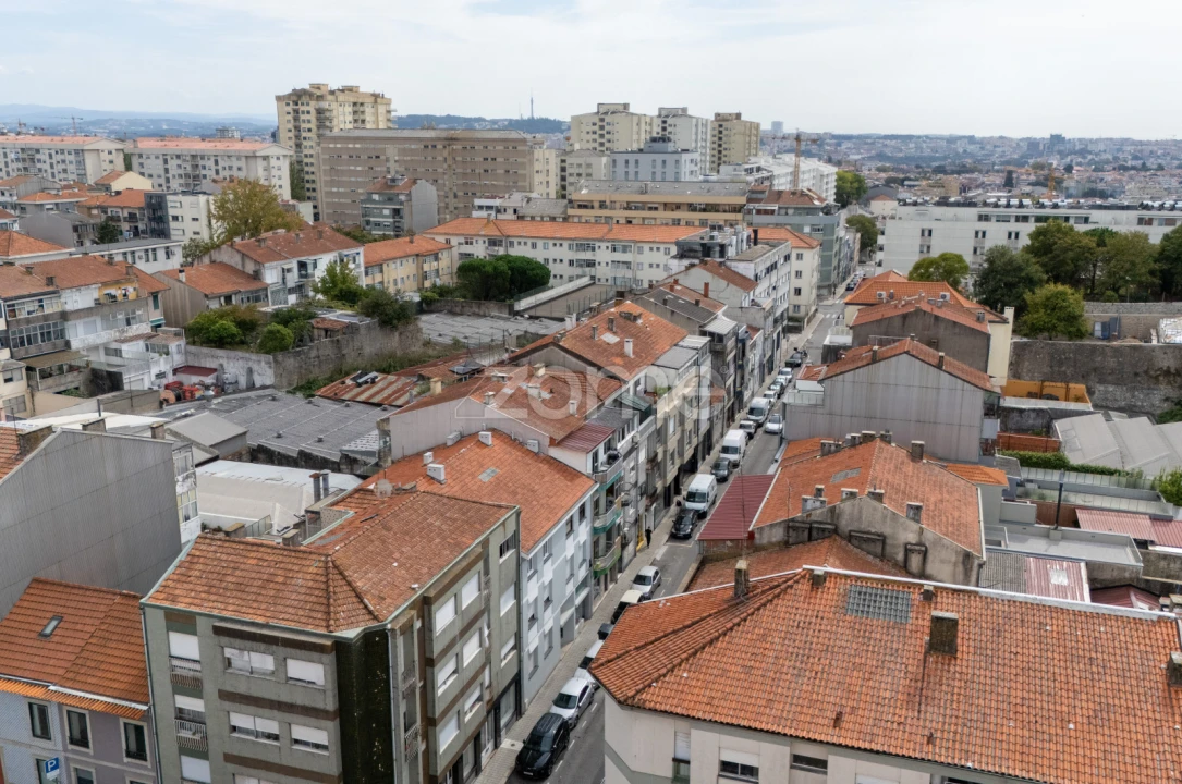 Apartamento T3 para Venda em Cedofeita, Santo Ildefonso, Sé, Miragaia, São Nicolau e Vitória Foto 31