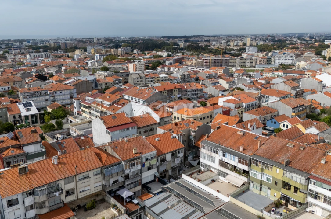 Apartamento T3 para Venda em Cedofeita, Santo Ildefonso, Sé, Miragaia, São Nicolau e Vitória Foto 33