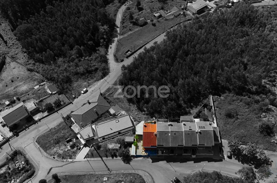 Moradia T3 para Venda em Arnoso (Santa Maria e Santa Eulália) e Sezures Foto 28