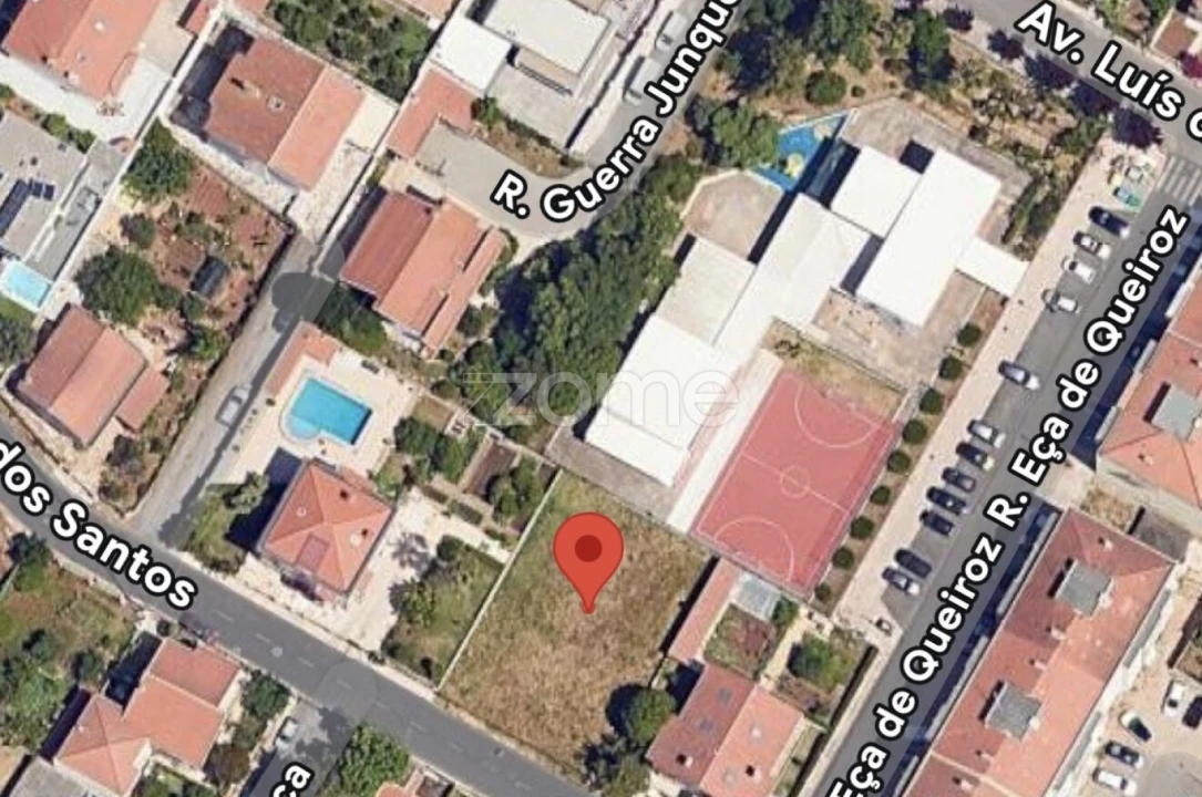 Terreno para Venda em Pontinha e Famões Foto 6