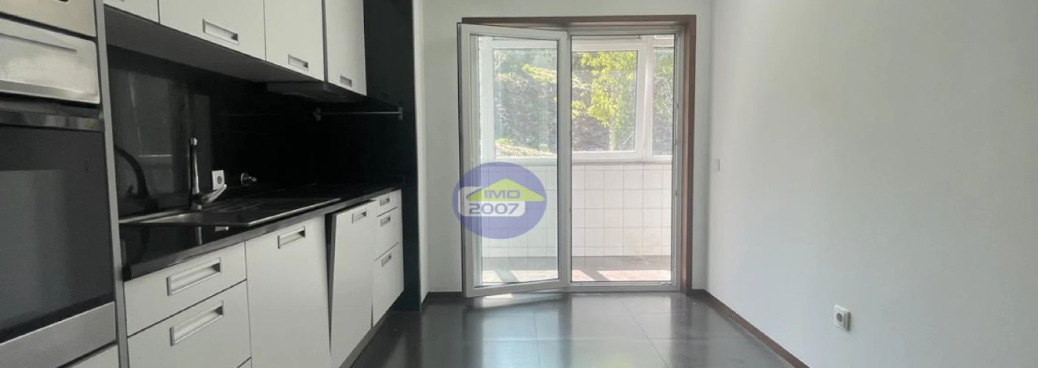 Apartamento T2 para Venda em Bonfim Foto 3
